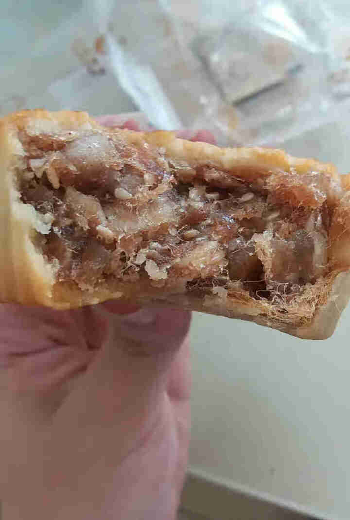 【湛江馆】威煌月饼伍仁金腿大饼 广式月饼中秋送礼团购月饼高档礼盒包装 伍仁金腿月饼150g简装怎么样，好用吗，口碑，心得，评价，试用报告,第3张