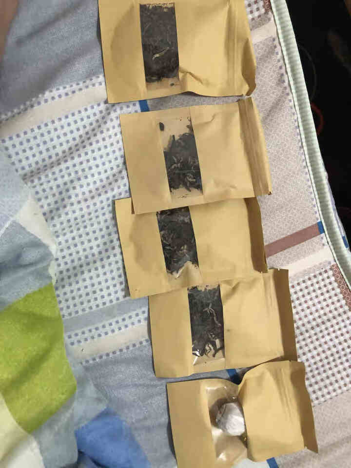 【随机五款茶样】勐傣生茶品鉴装 冰岛 昔归 古树普洱茶试喝怎么样，好用吗，口碑，心得，评价，试用报告,第3张