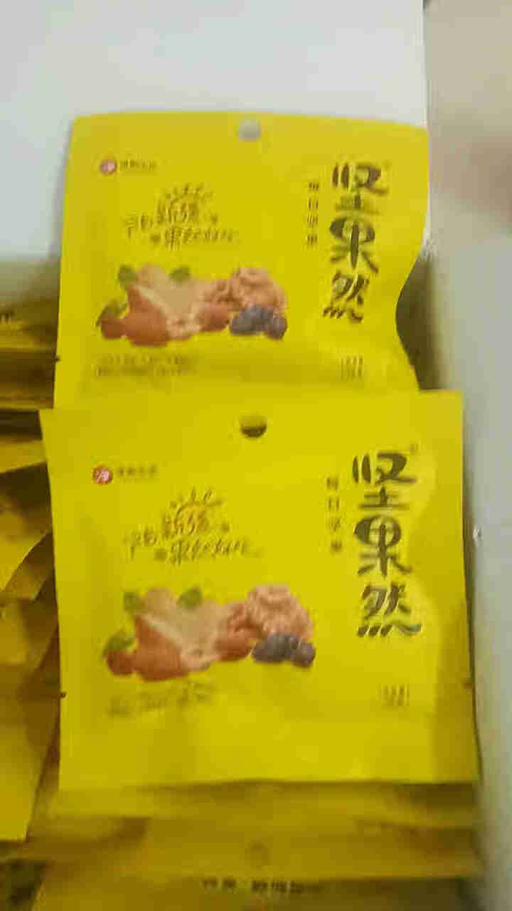 坚果然 每日坚果礼盒装大礼包750g/30袋 休闲零食榛子腰果巴旦木葡萄干核桃蔓越莓干黑加仑混合果干 30包/750g怎么样，好用吗，口碑，心得，评价，试用报告,第4张