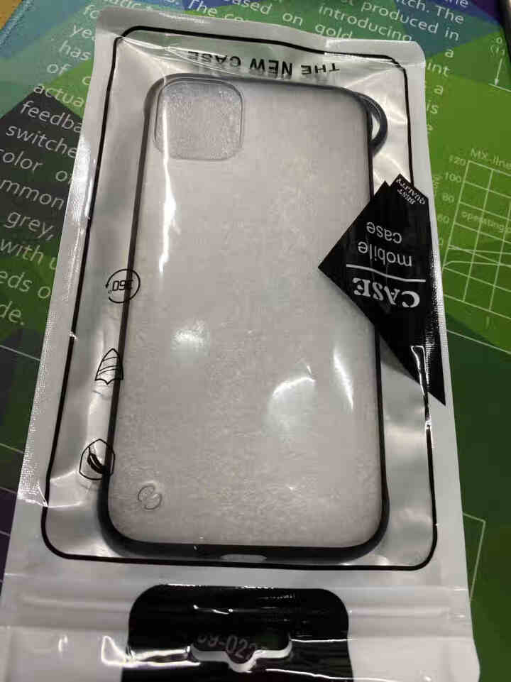 壳尊 iphone11手机套苹果Pro轻薄磨砂PC透明无边框半包手机壳max个性时尚防摔保护套 优雅黑+送全屏钢化膜 苹果11（6.1寸）怎么样，好用吗，口碑，,第2张