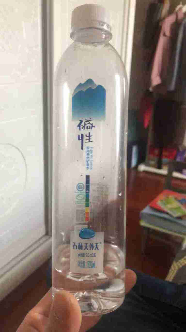 石林天外天 云南天然碱性水 矿泉水 520ml*4瓶非苏打水无气非饮料弱备孕饮用水怎么样，好用吗，口碑，心得，评价，试用报告,第4张