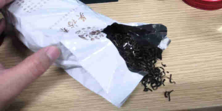 中华老字号 吴裕泰 红茶 新裕泰滇红 大红罐 180g/罐怎么样，好用吗，口碑，心得，评价，试用报告,第3张