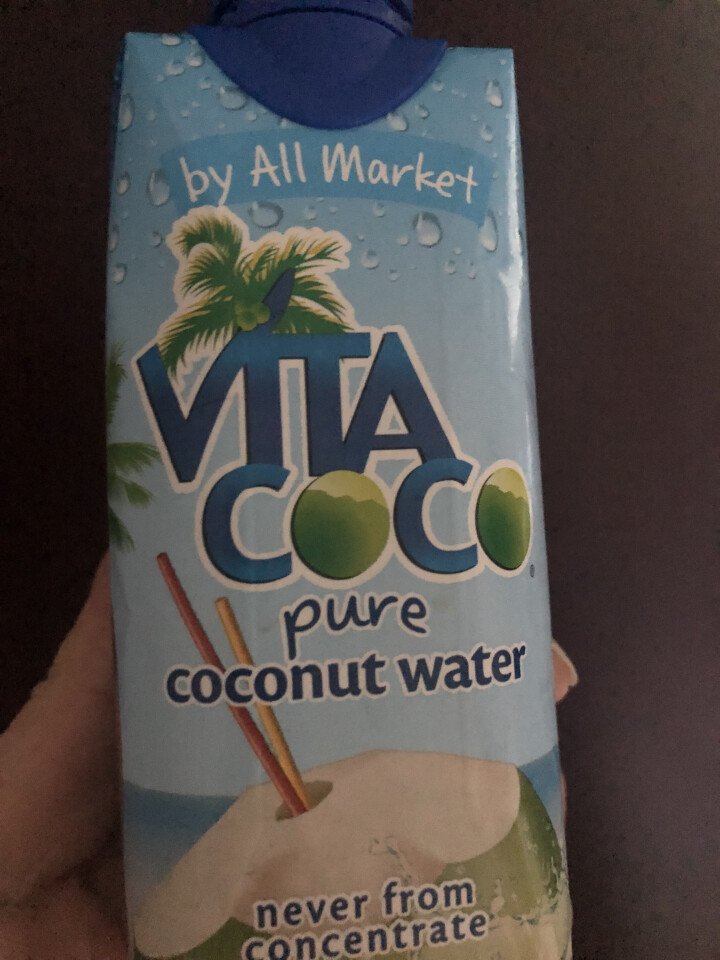 唯他可可（Vita Coco）天然椰子水进口NFC果汁饮料330ml*4瓶怎么样，好用吗，口碑，心得，评价，试用报告,第2张