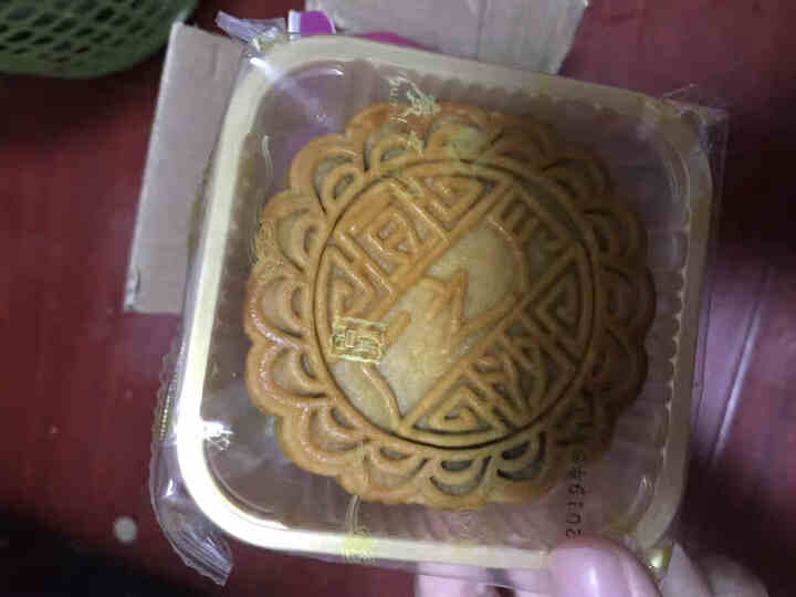 广之月广式月饼150g蛋黄莲蓉豆沙五仁中秋多口味老式手工传统散装 精品豆沙月饼150g*1怎么样，好用吗，口碑，心得，评价，试用报告,第2张