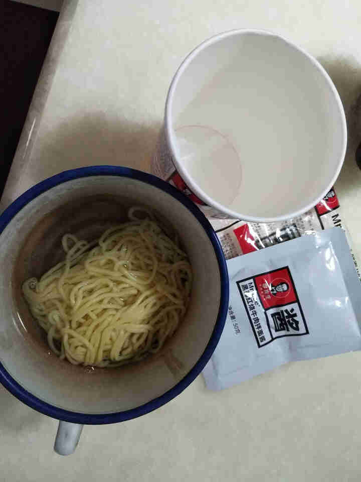 Mr.Lee(李先生)鲜拌面 网红方便面速食拌面非油炸食品桶装 黑蒜红烧牛肉口味 单杯装 200g怎么样，好用吗，口碑，心得，评价，试用报告,第3张