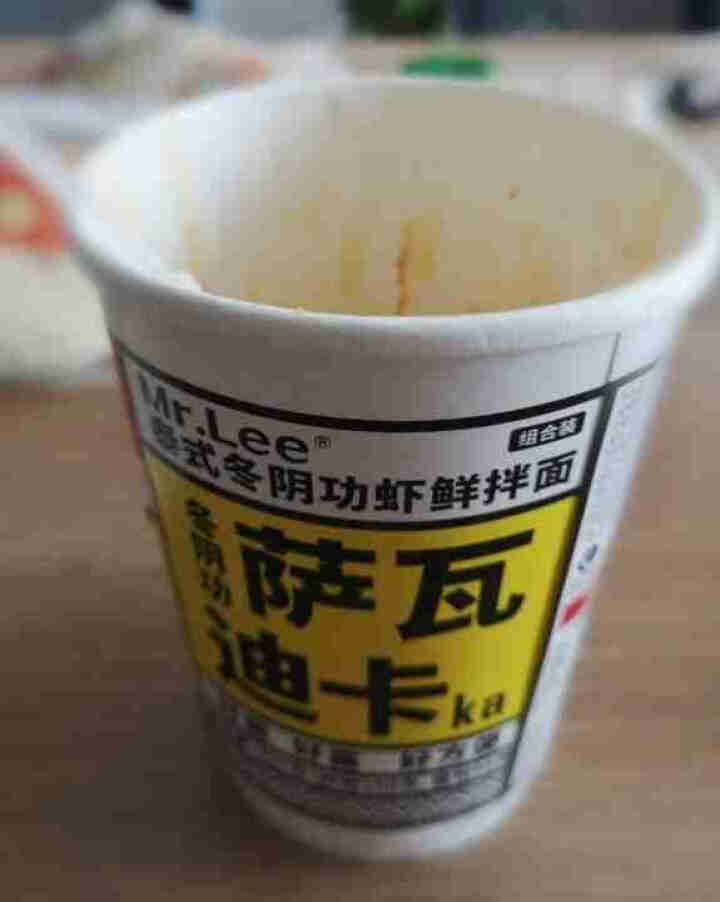 Mr.Lee(李先生)鲜拌面 网红方便面速食拌面非油炸食品桶装 黑蒜红烧牛肉口味 单杯装 200g怎么样，好用吗，口碑，心得，评价，试用报告,第3张