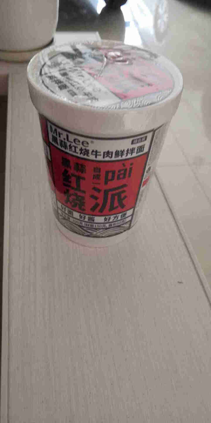 Mr.Lee(李先生)鲜拌面 网红方便面速食拌面非油炸食品桶装 黑蒜红烧牛肉口味 单杯装 200g怎么样，好用吗，口碑，心得，评价，试用报告,第3张