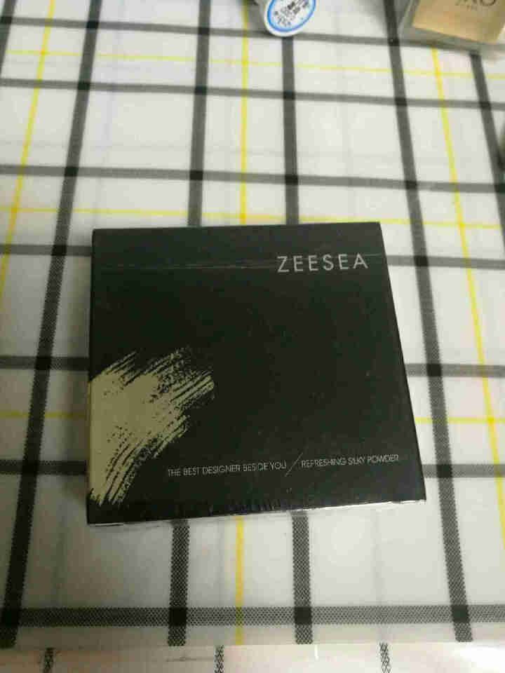 ZEESEA 滋色蜜粉饼13g 控油遮瑕定妆粉散粉 姿色干粉饼持久保湿底妆粉底高光修容晚安粉气垫美妆 自然肤色怎么样，好用吗，口碑，心得，评价，试用报告,第2张