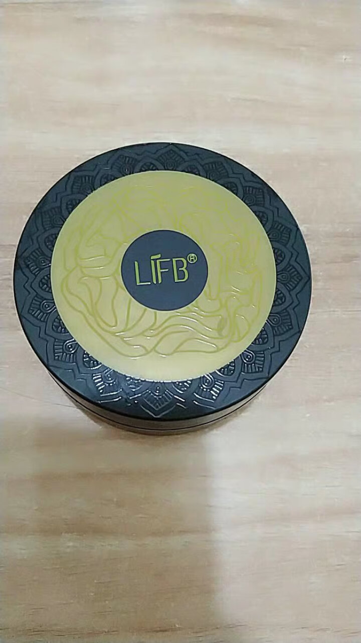 立肤白（LIFB） 寡肽原液淡化痘印去粉刺痘闭口收缩毛孔精华液 保湿修复 滋润透亮 绿藻凝胶眼贴膜1盒怎么样，好用吗，口碑，心得，评价，试用报告,第3张