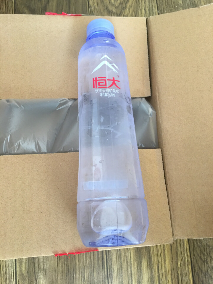 恒大 天然矿泉水 饮用水 瓶装水 非纯净水商务用水 570ml*1瓶（样品不售卖）怎么样，好用吗，口碑，心得，评价，试用报告,第3张