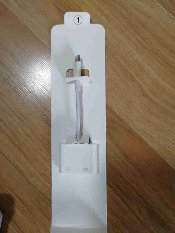 苹果耳机转接头iphoneXsmax 8 7plus xr充电二合一音频转换器 苹果转换头分线器原装 【双Lightning】线控通话声卡直播U盾怎么样，好用吗,第4张