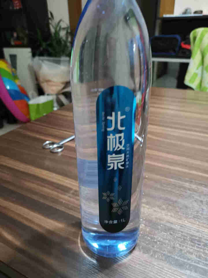 北极泉 天然矿泉水 天然无气高偏硅酸弱碱性瓶装水 非纯净水苏打水蒸馏水 1L*6瓶 塑膜包装怎么样，好用吗，口碑，心得，评价，试用报告,第2张