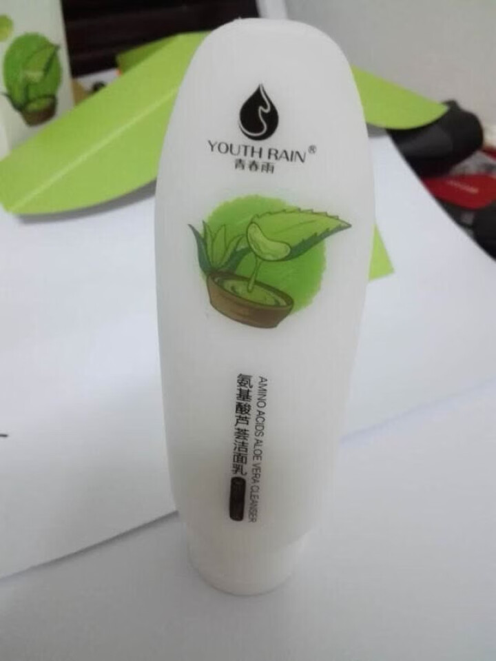 青春雨（YOUTH RAIN）氨基酸芦荟洁面乳100ml 洗面奶男女通用 保湿补水 控油祛痘深层清洁 1支装怎么样，好用吗，口碑，心得，评价，试用报告,第4张