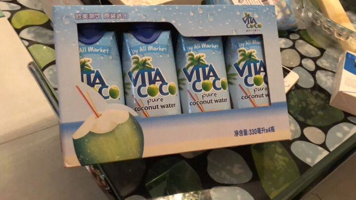 唯他可可（Vita Coco）天然椰子水进口NFC果汁饮料330ml*4瓶怎么样，好用吗，口碑，心得，评价，试用报告,第2张