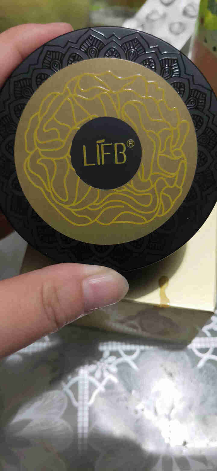 立肤白（LIFB） 寡肽原液淡化痘印去粉刺痘闭口收缩毛孔精华液 保湿修复 滋润透亮 绿藻凝胶眼贴膜1盒怎么样，好用吗，口碑，心得，评价，试用报告,第3张