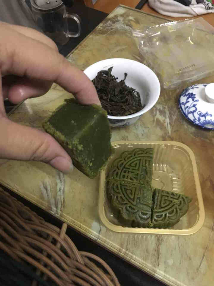 广之月广式高档中秋月饼礼盒装五仁豆沙多口味480g定制团购送礼物包装 随机口味120*1试用装怎么样，好用吗，口碑，心得，评价，试用报告,第4张