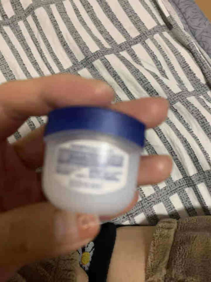 【Vaseline】润唇修护手脚润肤保湿防干裂去黑头护手霜 7g（原味）小瓶装怎么样，好用吗，口碑，心得，评价，试用报告,第2张