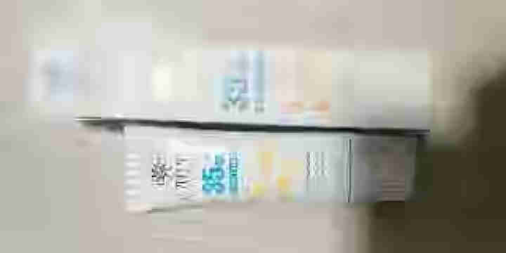 九叶草防晒霜SPF35+ 清爽倍护便携全身防晒防水户外美肤防晒霜亮肤紫外线隔离霜白皙防水男女通用 清爽倍护便携防晒乳45g怎么样，好用吗，口碑，心得，评价，试用,第4张