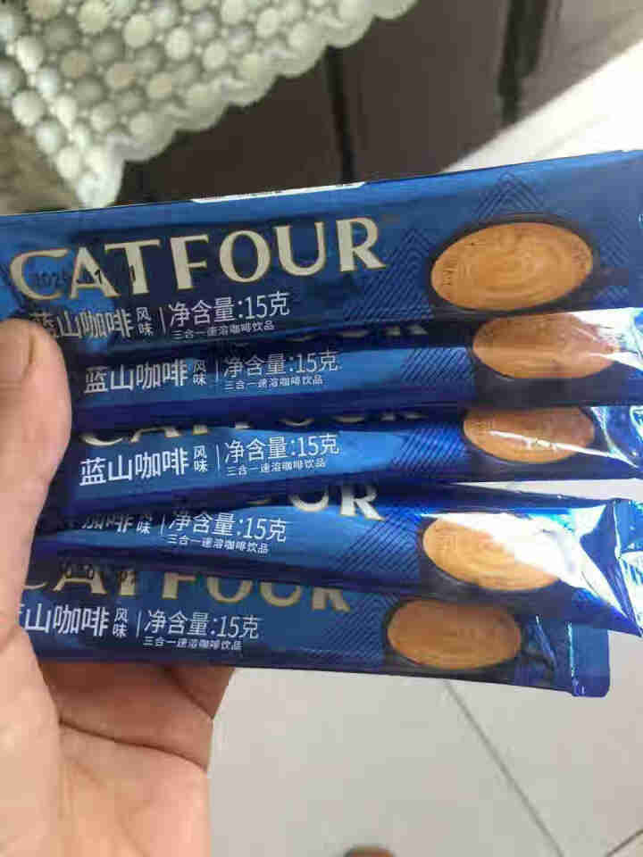 Catfour 蓝山咖啡卡布奇诺160条/40条组合风味 特浓提神速溶三合一咖啡粉600g 正品 蓝山卡布混合装 40条600g*1袋怎么样，好用吗，口碑，心得,第4张