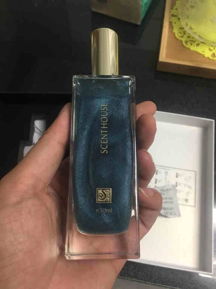 限量版新品蓝风铃鎏金沙龙香水女士香水50ml 持久淡香学生自然清新网红 法国正品 卡帕里海盐 银河蓝流沙金怎么样，好用吗，口碑，心得，评价，试用报告,第4张