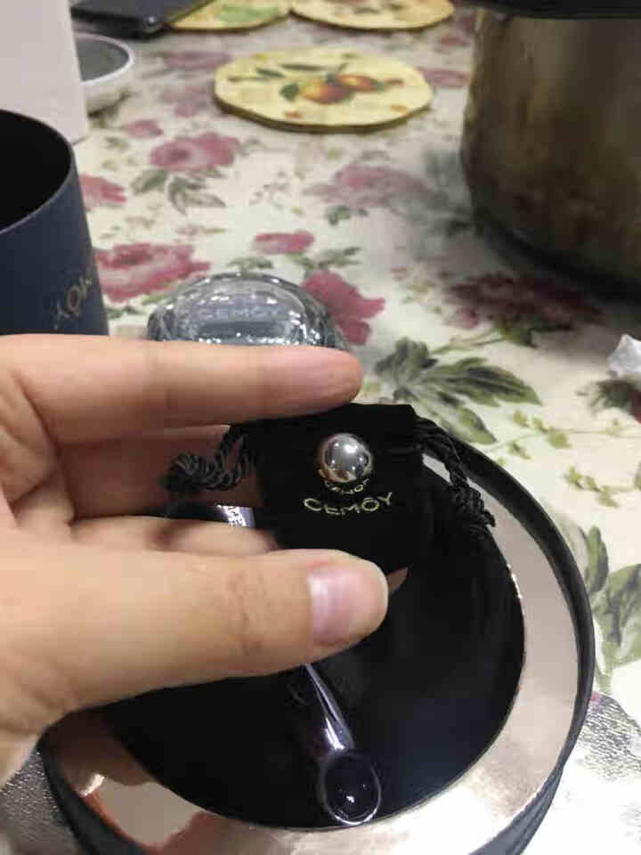 澳大利亚cemoy4D反重力飞碟眼霜 20ml （白金流明系列 淡化黑眼圈 提拉补水滋润紧致眼部精华）怎么样，好用吗，口碑，心得，评价，试用报告,第2张