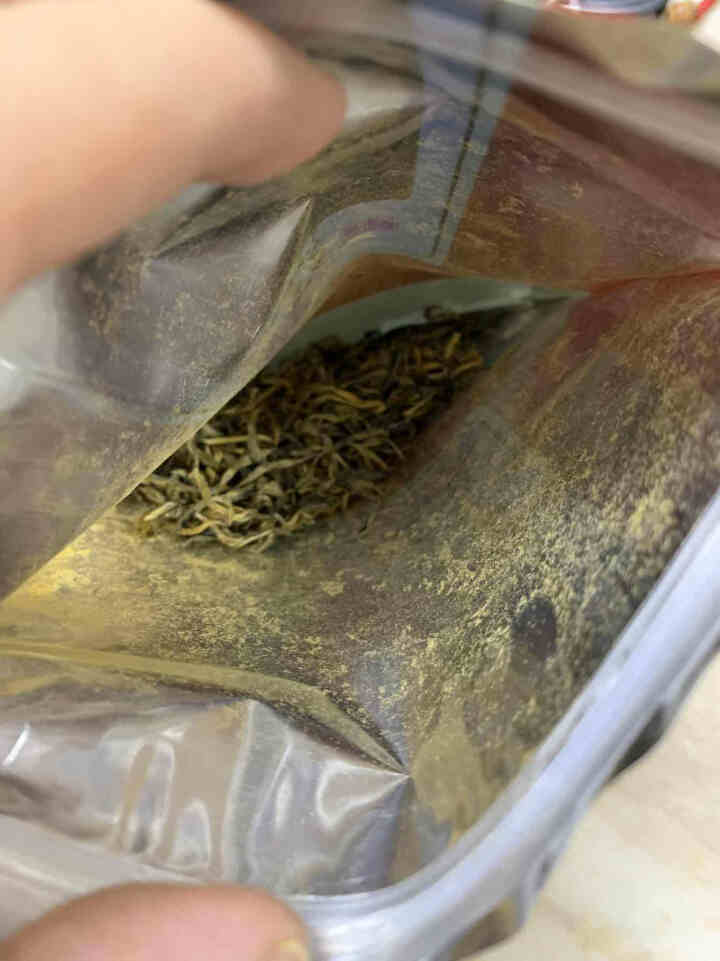 叶有缘 云南凤庆滇红茶 蜜香金芽滇红工夫古树红茶300克礼盒装 20克试用装怎么样，好用吗，口碑，心得，评价，试用报告,第3张