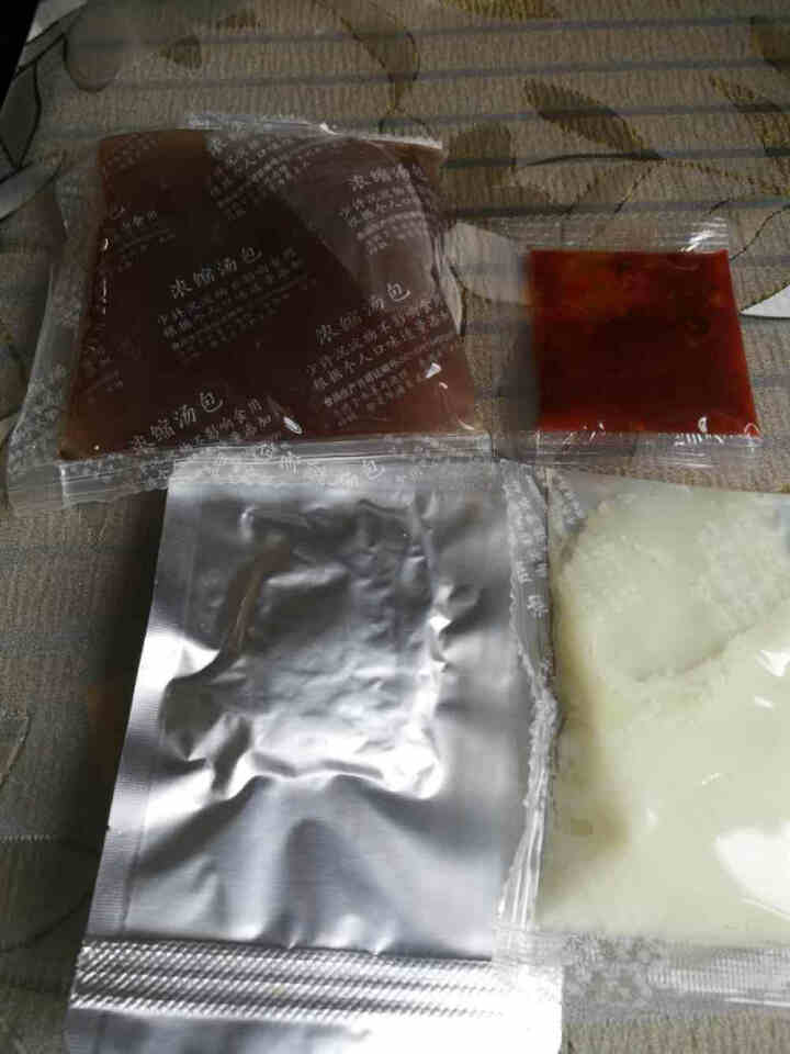 刘一泡羊肉泡馍340g/袋 陕西特产西安小吃回民街特色美食包邮 340g*1袋羊肉泡馍怎么样，好用吗，口碑，心得，评价，试用报告,第3张