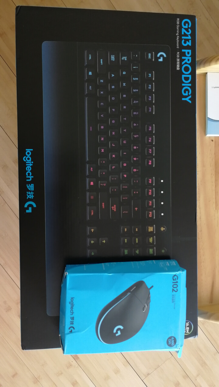 罗技（G） G213 RGB 游戏键盘 有线电竞机械手感守望先锋 英雄联盟lol 吃鸡绝地求生键盘 G102(黑)+G213怎么样，好用吗，口碑，心得，评价，试,第2张