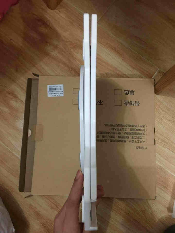 优微客 笔记本支架散热器垫 苹果macbook手提电脑可升降架托 便携可折叠架子 带旋转 8档调节升降桌 白色怎么样，好用吗，口碑，心得，评价，试用报告,第3张