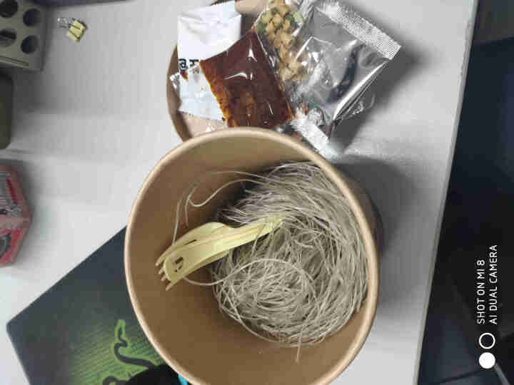 酸辣粉正版嗨吃家酸辣红薯细粉方便速食正宗清真重庆风味方便粉丝即食 梁天代言 网红酸辣粉120g*6桶（明星款）怎么样，好用吗，口碑，心得，评价，试用报告,第3张