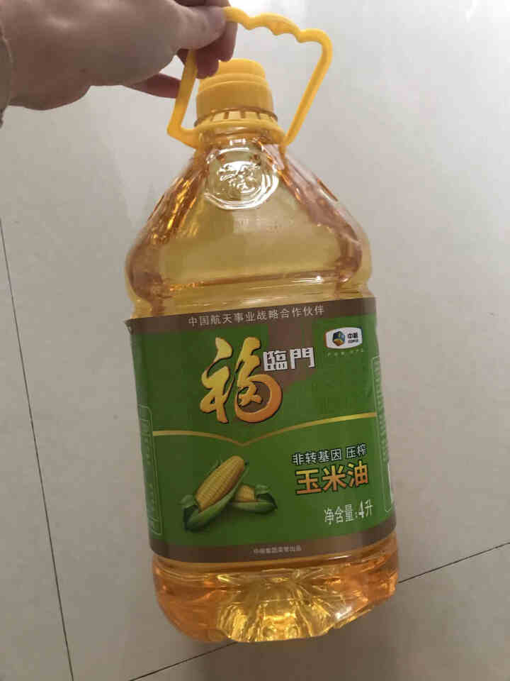 福临门 食用油 非转基因压榨玉米油4L 中粮出品怎么样，好用吗，口碑，心得，评价，试用报告,第2张