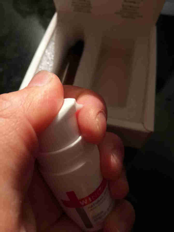 薇诺娜（WINONA）敏肌修护小魔盒【特护霜5g+舒敏精华5ml】怎么样，好用吗，口碑，心得，评价，试用报告,第4张