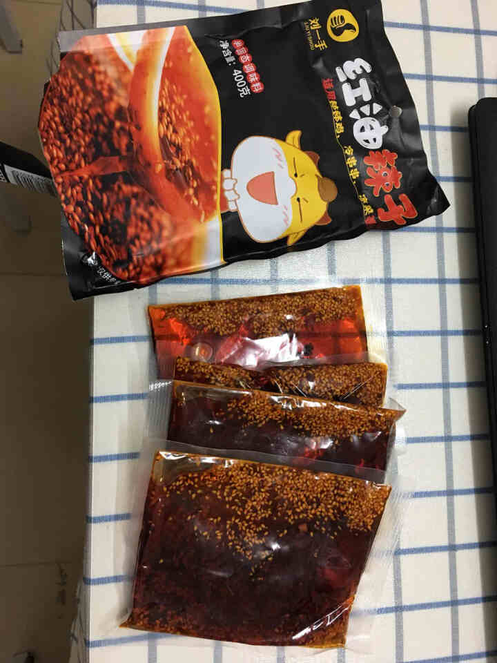 刘一手芝麻红油调味料400g 四川钵钵鸡冷串串调味品重庆油辣子火锅调料凉拌菜佐料怎么样，好用吗，口碑，心得，评价，试用报告,第3张