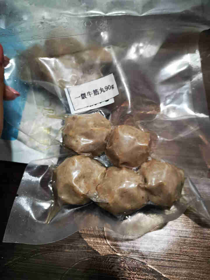 一丸一世界 正宗潮汕 手打牛筋丸牛肉丸节日送礼手工 肉丸火锅丸子烧烤生鲜火锅食材迷你装 牛筋丸180g/10颗大丸子共90g*2小包装一起怎么样，好用吗，口碑，,第3张