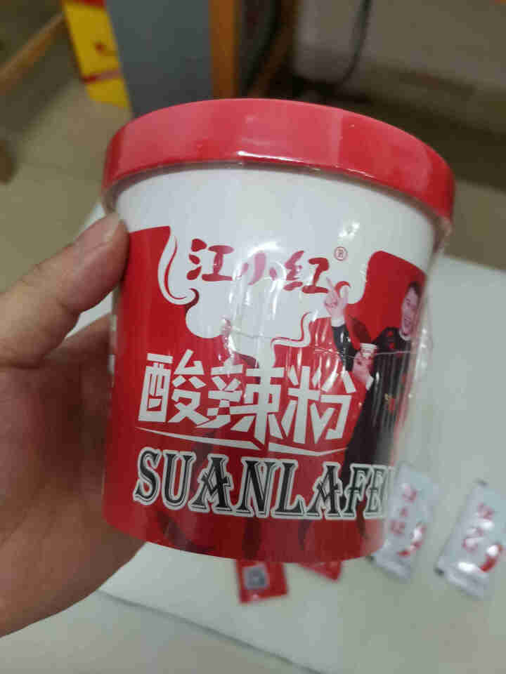 江小红酸辣粉整箱6桶装红薯粉丝重庆风味夜宵方便食品网红杯装速食米线宿舍充饥夜宵非油炸不添加方便粉丝 120g*2桶（试吃装）怎么样，好用吗，口碑，心得，评价，试,第3张