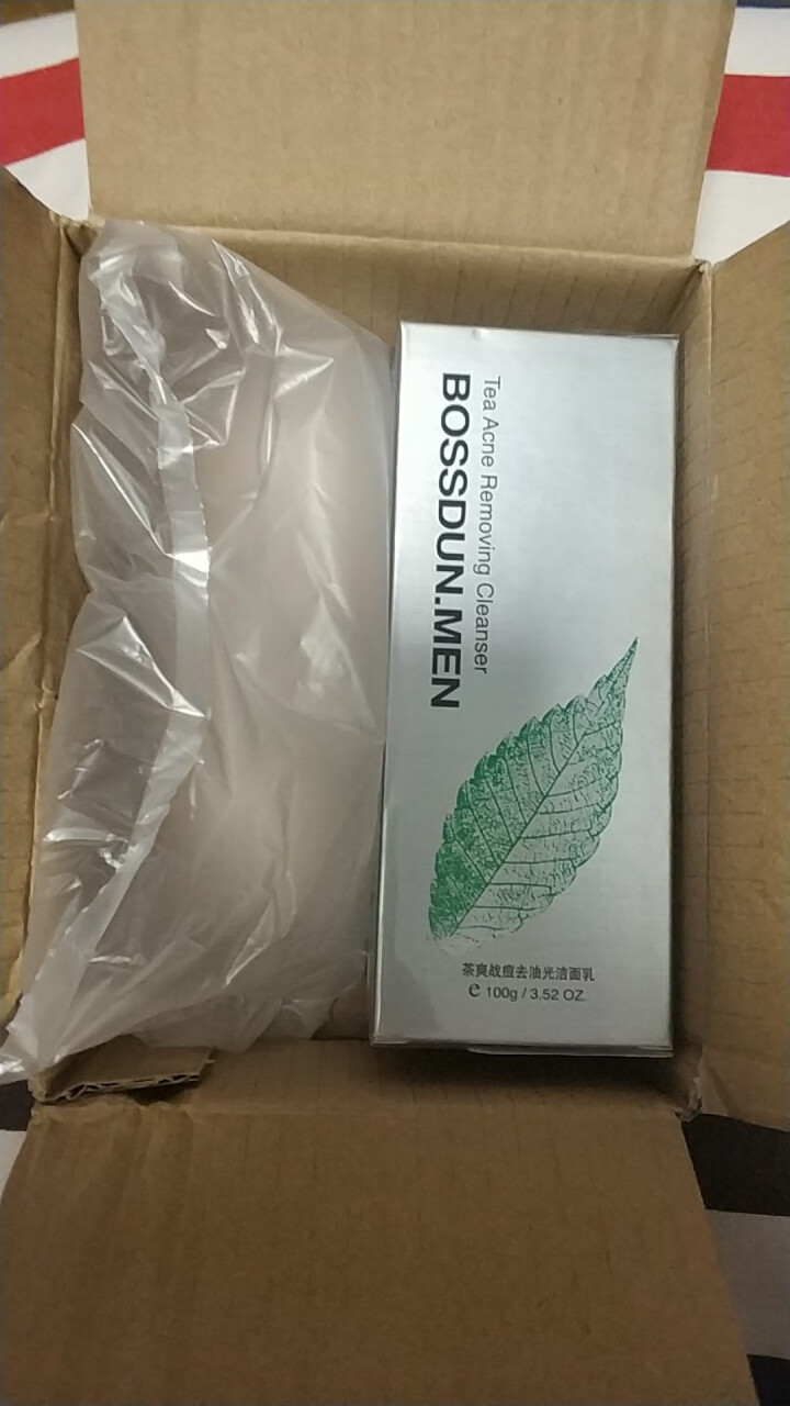 波斯顿（BOSSDUN,MEN） 男士茶爽水呼吸洗面奶保湿补水控油化妆品100g 战痘洁面乳 3192怎么样，好用吗，口碑，心得，评价，试用报告,第2张