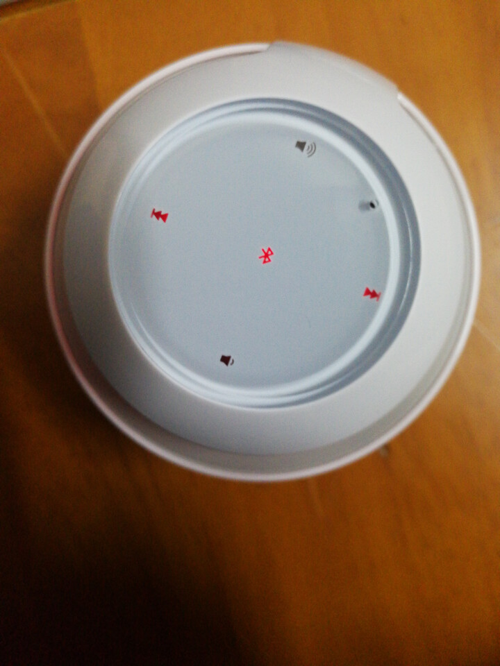 华为(huawei)小天鹅无线蓝牙免提通话音箱4.