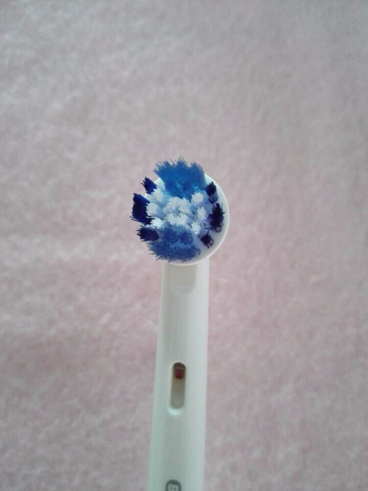 博朗 欧乐B（Oralb）P2000蓝 电动牙刷 3D声波震动成人充电式牙刷 清除牙渍 配EB17、EB50双刷头怎么样，好用吗，口碑，心得，评价，试用报告,第5张