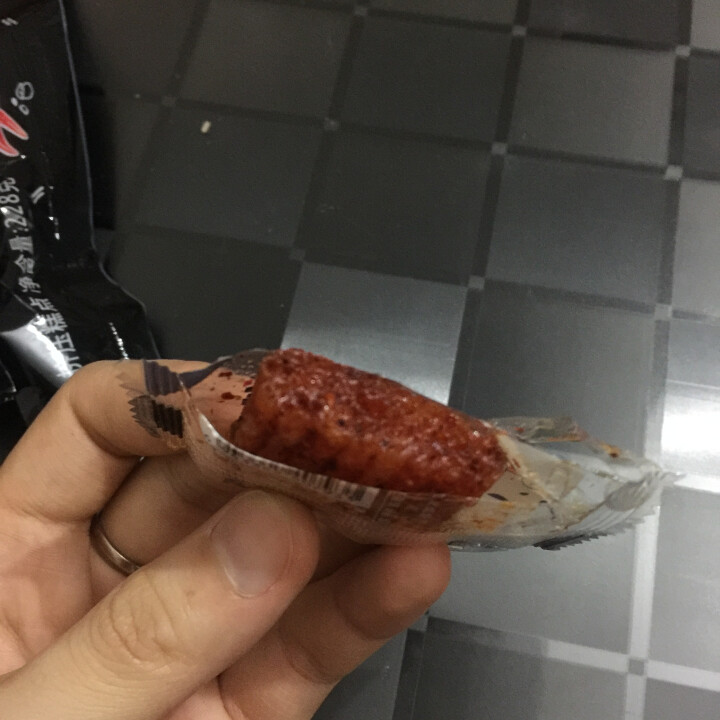 【买一送一】双娇大刀肉辣条素食228g儿时怀旧经典麻辣零食小吃湖南特产怎么样，好用吗，口碑，心得，评价，试用报告,第4张