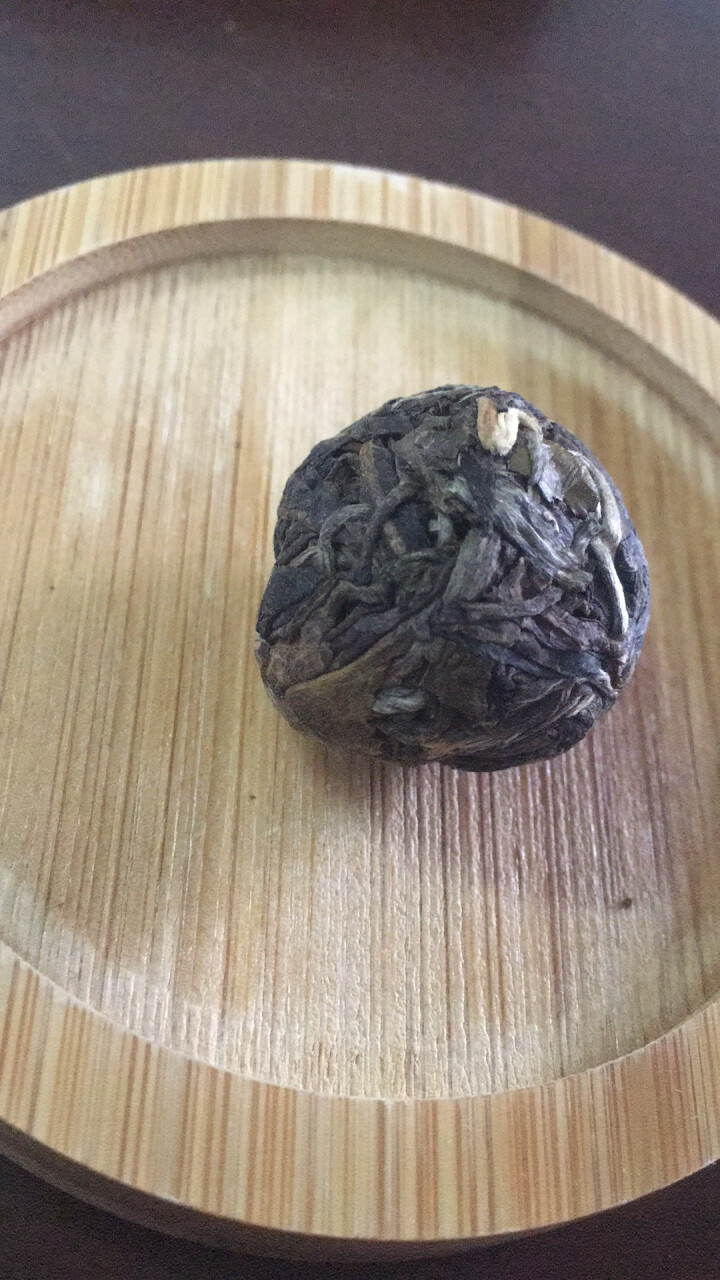 葵香堂口粮冰岛韵普洱龙珠生茶 特级 手工 古树茶  2016年云南古树春茶小沱茶250g约30颗 1颗装（不含邮费）怎么样，好用吗，口碑，心得，评价，试用报告,第2张