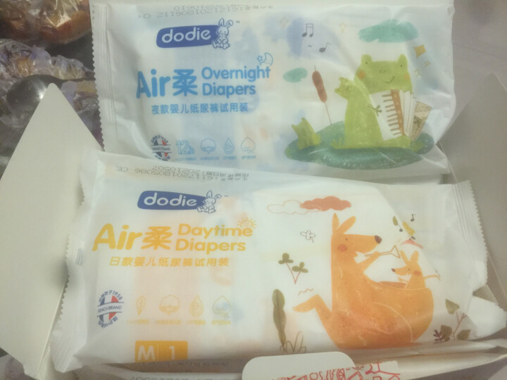 dodie Air 柔 · 婴儿纸尿裤M10片日夜礼盒装（日用*5+夜用*5）怎么样，好用吗，口碑，心得，评价，试用报告,第4张