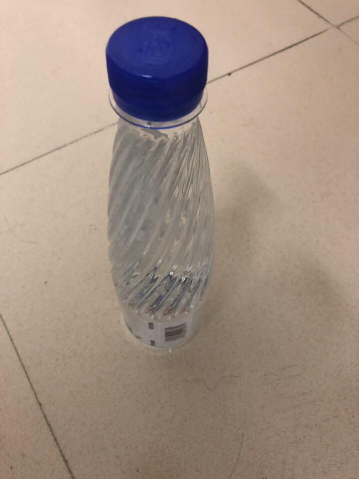 恒大 苏采天然矿泉水 饮用水 非纯净水 个性瓶身高颜值 500ml*1瓶（样品不售卖）怎么样，好用吗，口碑，心得，评价，试用报告,第2张