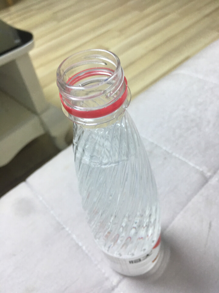 恒大 苏采天然矿泉水 饮用水 非纯净水 个性瓶身高颜值 500ml*1瓶（样品不售卖）怎么样，好用吗，口碑，心得，评价，试用报告,第6张