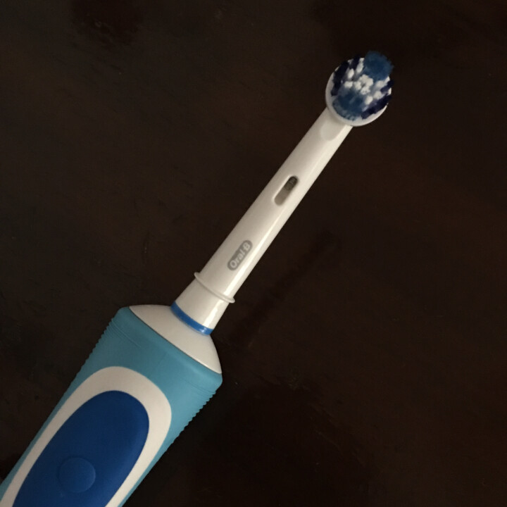 博朗 欧乐B（Oralb）电动牙刷头 4支装 精准清洁型 适配成人2D/3D全部型号 EB20,第4张