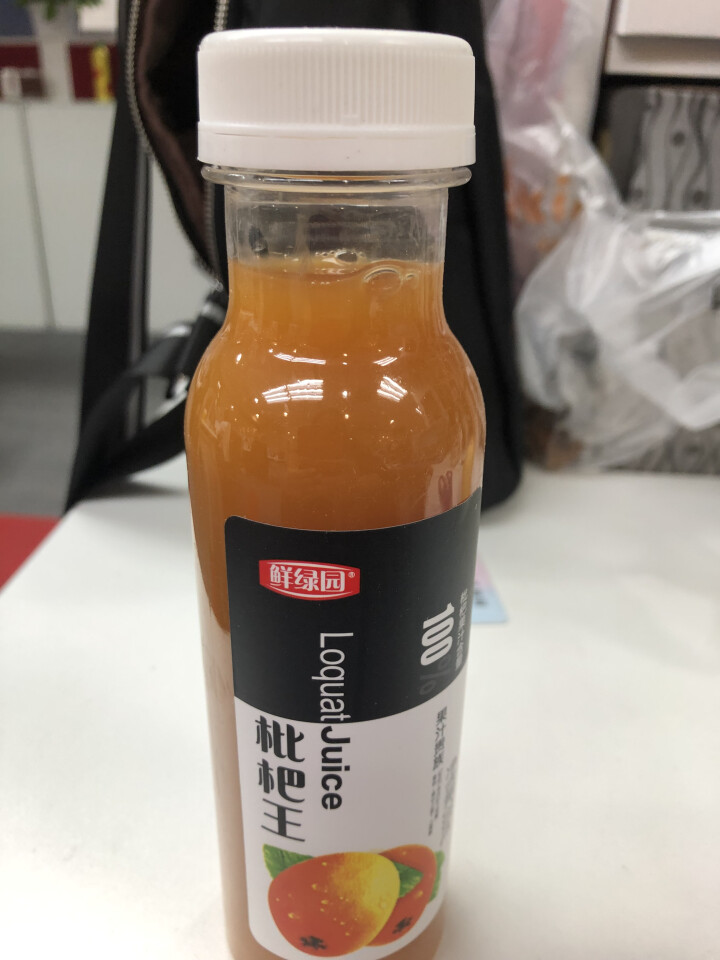 鲜绿园 枇杷汁100%枇杷王枇杷原浆果汁饮料大瓶饮料300ml 单瓶装试饮活动怎么样，好用吗，口碑，心得，评价，试用报告,第3张