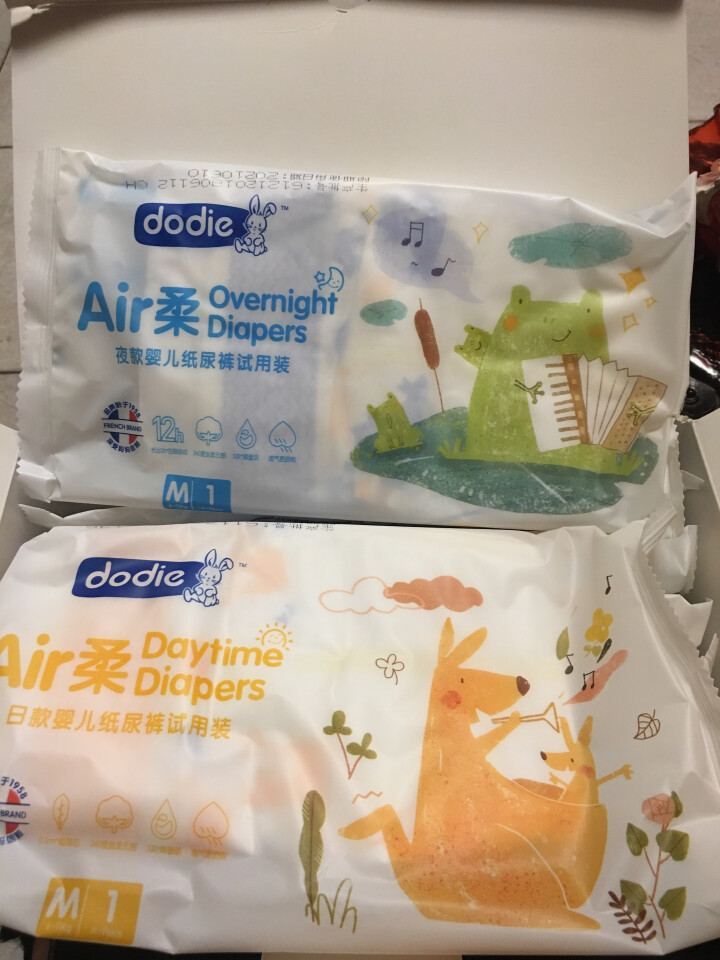 dodie Air 柔 · 婴儿纸尿裤M10片日夜礼盒装（日用*5+夜用*5）怎么样，好用吗，口碑，心得，评价，试用报告,第4张