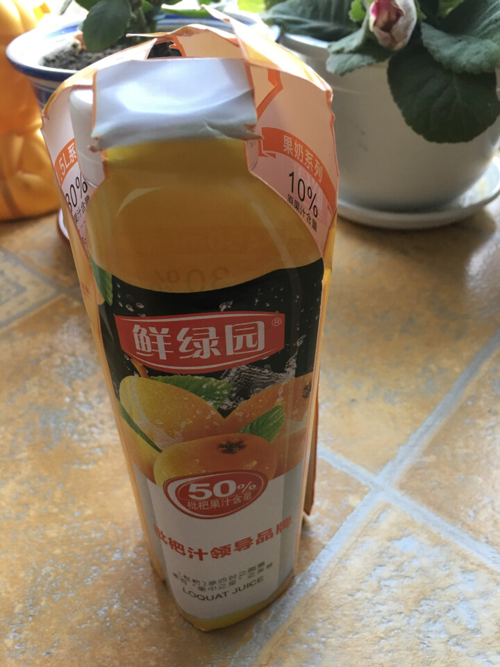 鲜绿园 枇杷汁100%枇杷王枇杷原浆果汁饮料大瓶饮料300ml 单瓶装试饮活动怎么样，好用吗，口碑，心得，评价，试用报告,第2张