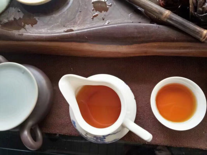 红茶茶叶 滇红茶特级云南 古树红茶野生红茶功夫红茶500克装古树毛峰 金丝金芽金针礼盒装怎么样，好用吗，口碑，心得，评价，试用报告,第4张