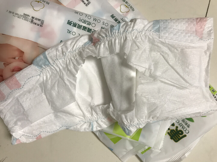 康之良品 空调+滋润 轻薄棉柔尿不湿 电商尊贵装试用装*4片 纸尿裤NB初生码怎么样，好用吗，口碑，心得，评价，试用报告,第3张