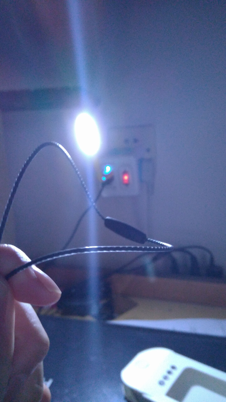 维肯 金属重低音手机耳机耳塞 适用华为荣耀M